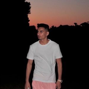 Meet your Posher, Shahab
